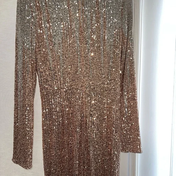 Badgley Mischka Gold Sequin Long Sleeve Dress - Picture 5 of 5
